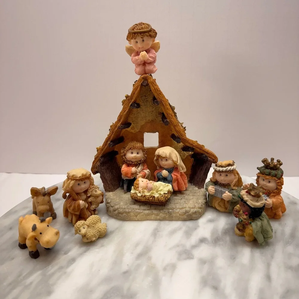 Sweet Nativity set 12 Piece Holy Family‎ Manger Animals Angel Christmas Jesus